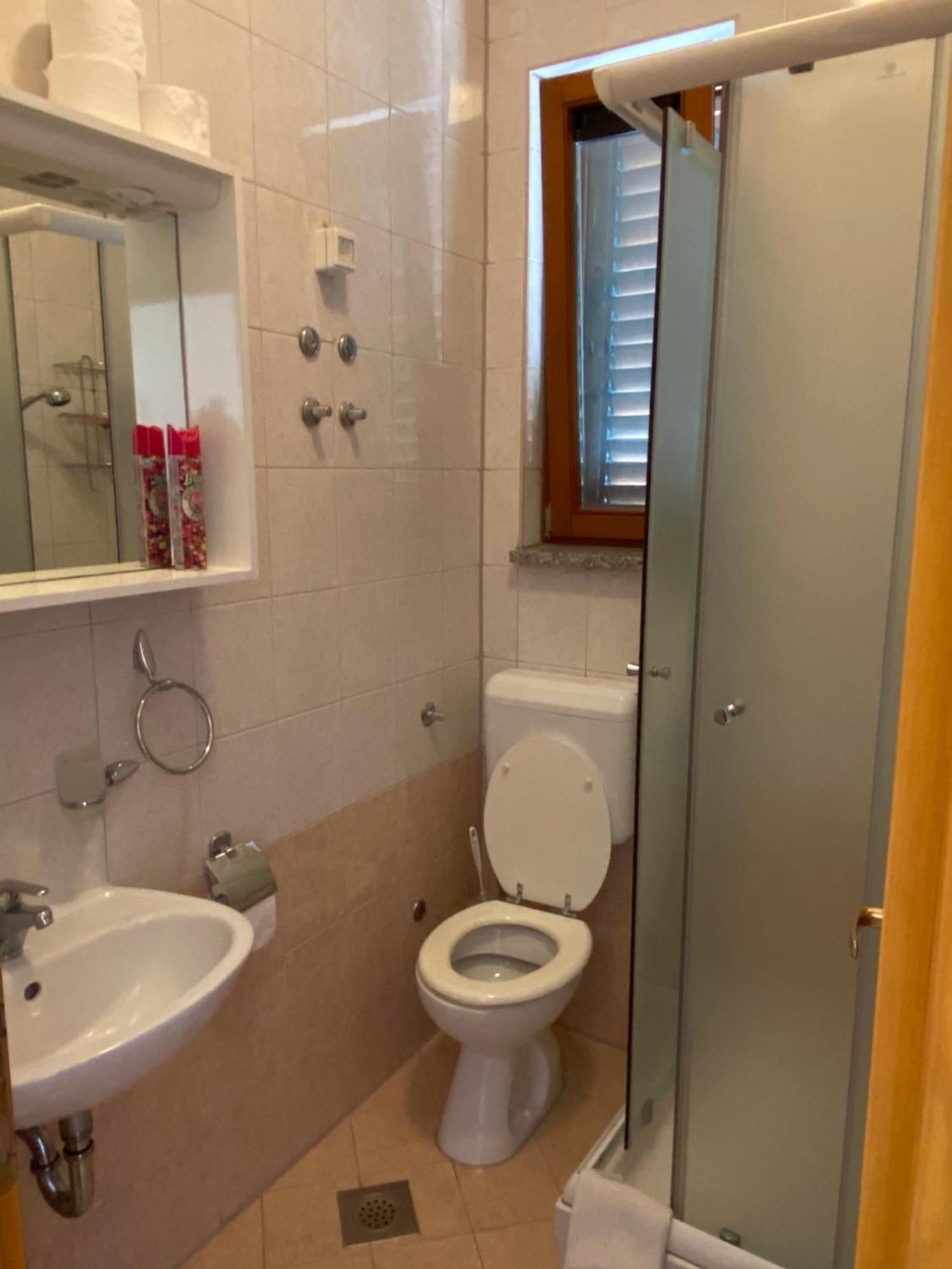 Villa Punta ロバニスカ 部屋 写真